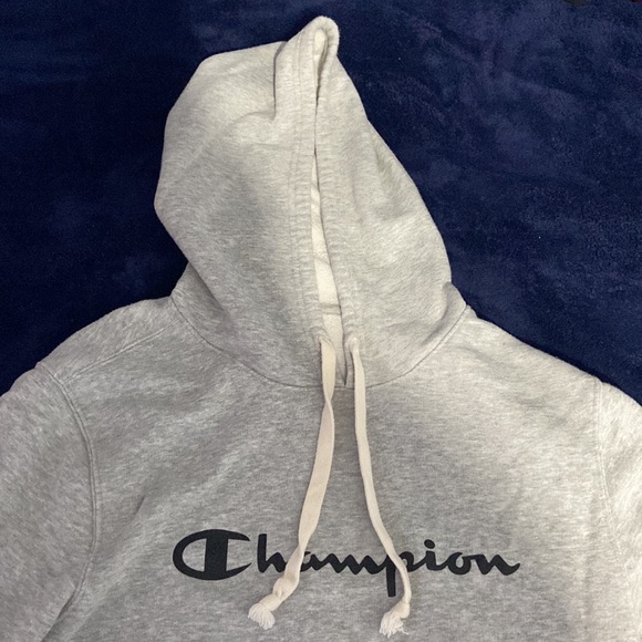 Large Grey Champion Hoodie - Picture 2 of 3